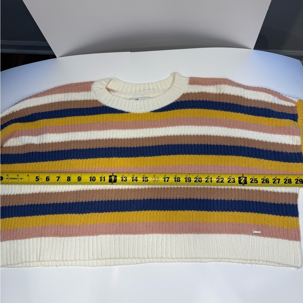 Hollister Colorful Striped Crew Neck Sweater cropped - Picture 5 of 6